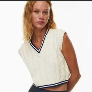 Aritzia Sunday Best Winston Sweater Vest XS White Navy Striped Cable Knit Crop